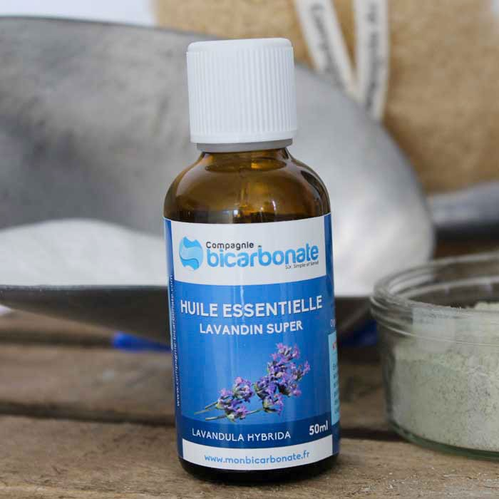 Notre flacon d'huile essentielle au lavandin super BIO