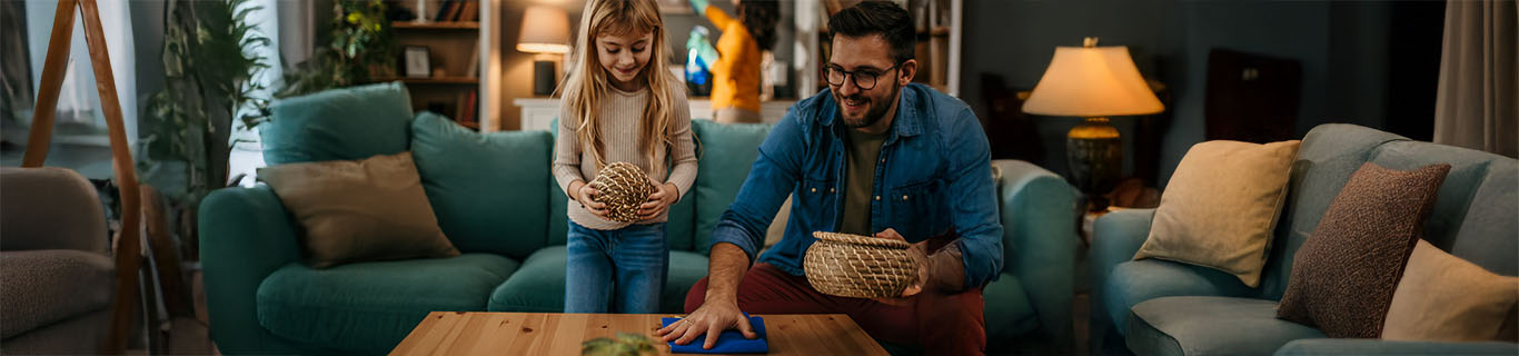 Comment concilier travail et ménage : astuces pour bien s'organiser